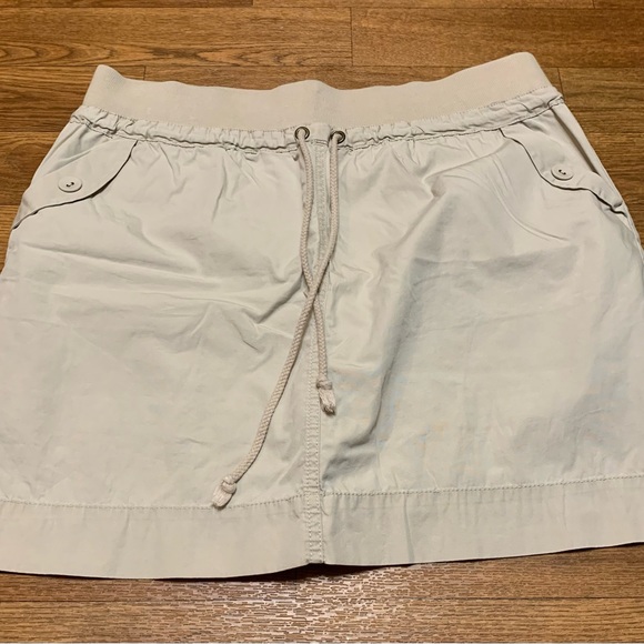 Women’s khaki skorts size medium 5 for $25 - Picture 1 of 10
